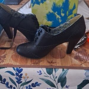 Montego Bay Club Black Lace-Up Heeled Shoes